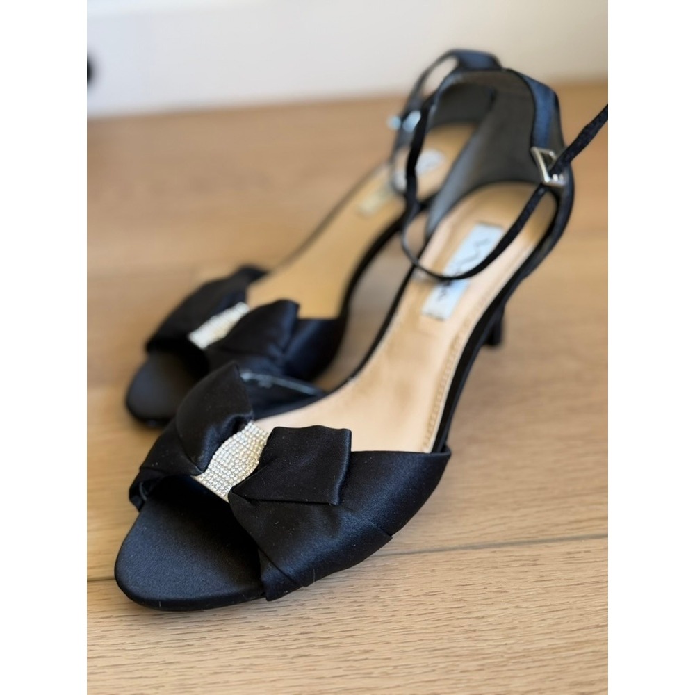 Nina New York Black Satin Bow Rhinestone Kitten Heel Sandals Womens 8.5M